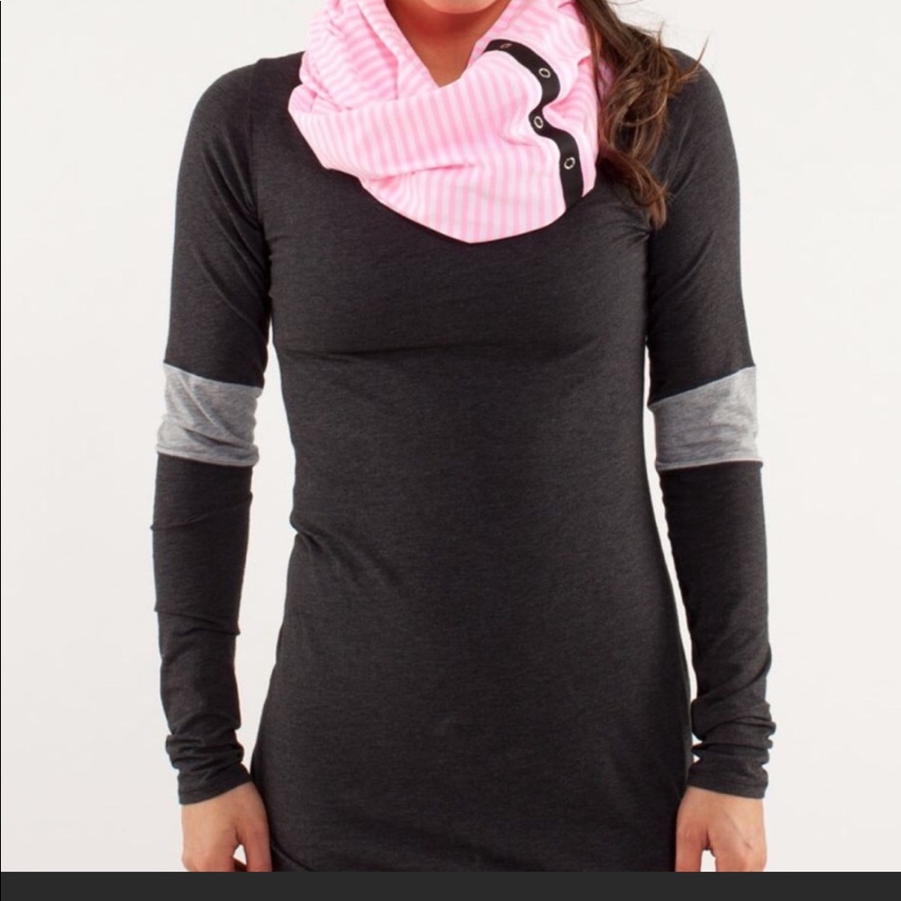 Lululemon vinyasa scarf